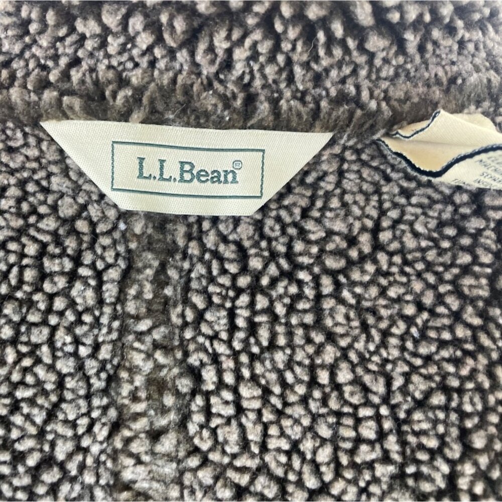 L.L. Bean Women's Gray Sherpa Lined & Sleeveless Button Front Vest Sz M - Picture 8 of 10